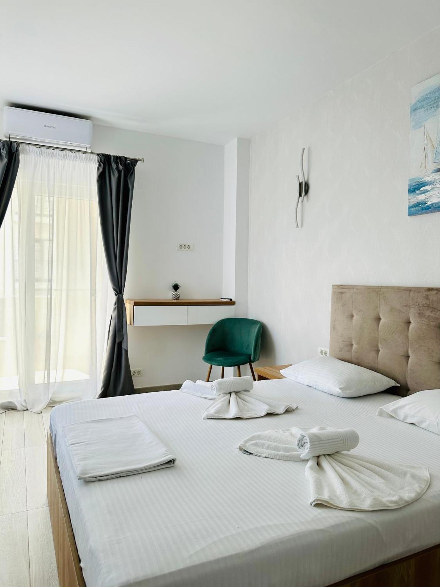 Victory Luxury Apartments Eforie Nord Exteriör bild